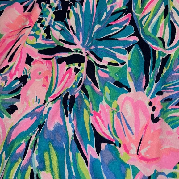 Lilly Pulitzer Aubrey UPF 50+ Shift Dress Bermudaful Size Medium NWT - Picture 8 of 11